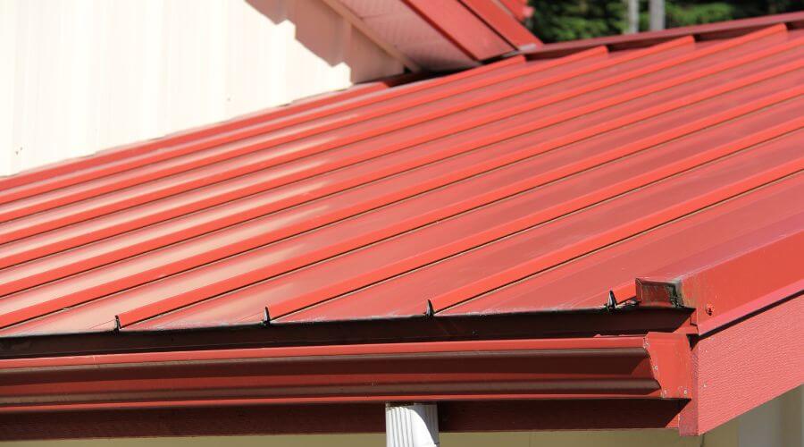 Professional metal roof installation in Broadview, MT
